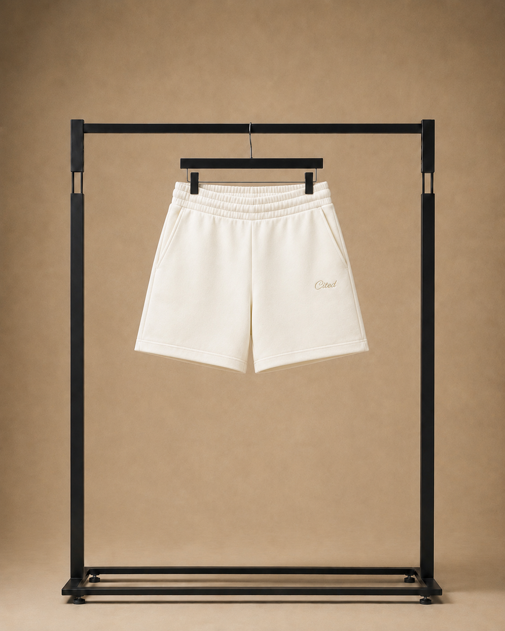 WHITE SWEATSHORT