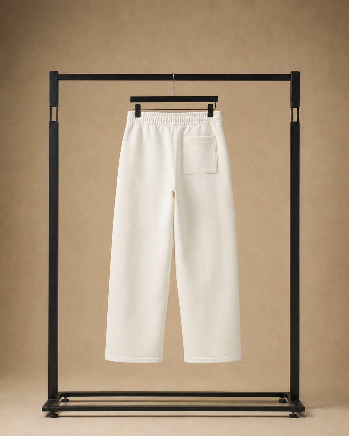 WHITE SWEATPANT