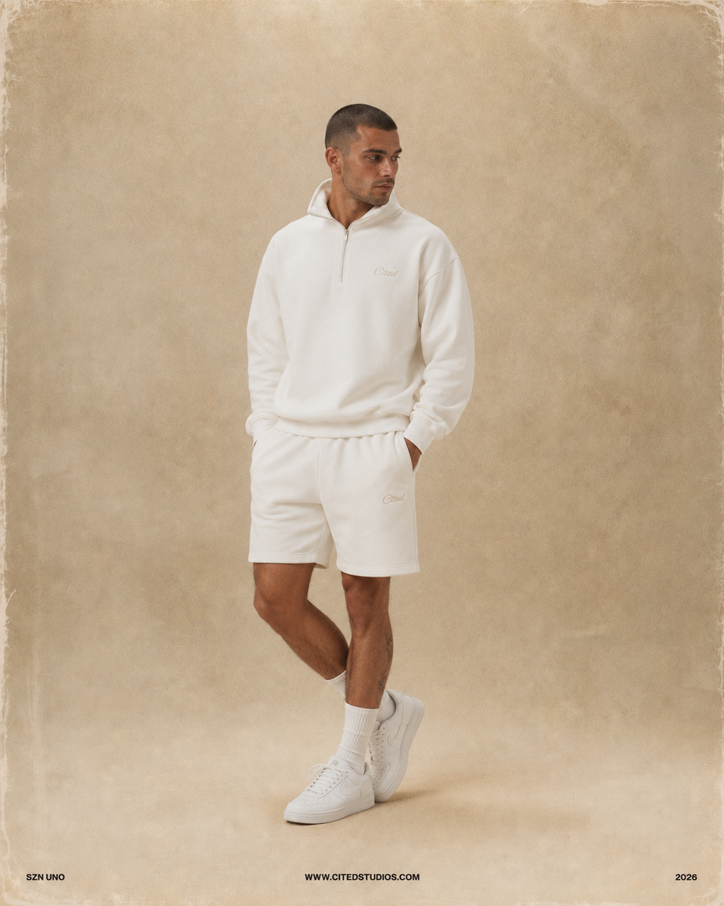 WHITE QUARTER ZIP